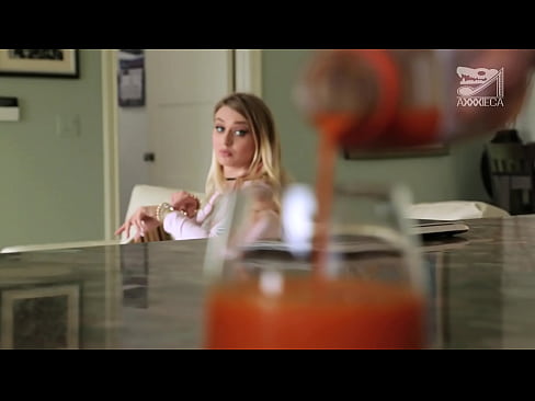 ❤️ A rapaza quente de tetas grandes e coña axustada recibe unha polla do perdedor, pero moi dura ❤ Porno ruso na pornografía gl.hdporn24.ru