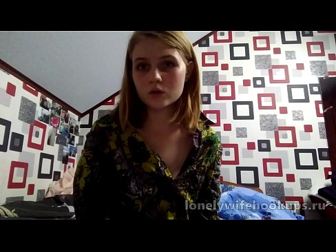 ❤️ A moza estudante rubia de Rusia gústanlle os pollos máis grandes. ❤ Porno ruso na pornografía gl.hdporn24.ru